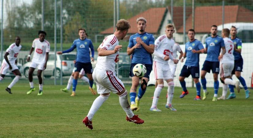 Visszavenné az első helyet a Kisvárda II., a Sényő tartaná jó formáját