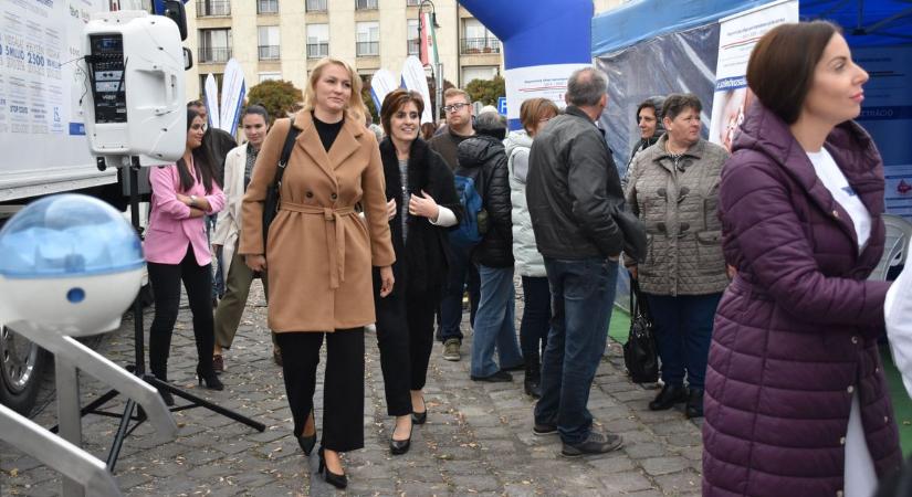 Bemutatták a Nemzeti Mentál Pajzs Programot, lelki védőhálót építenek a magyar fiataloknak – fotók