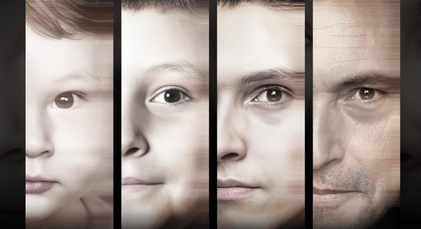 Ákos Egerbe érkezik