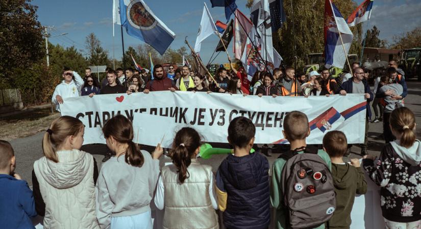 AP hírügynökség a diákok meneteléséről: „Azért megyünk Újvidékre, mert nem változott semmi”