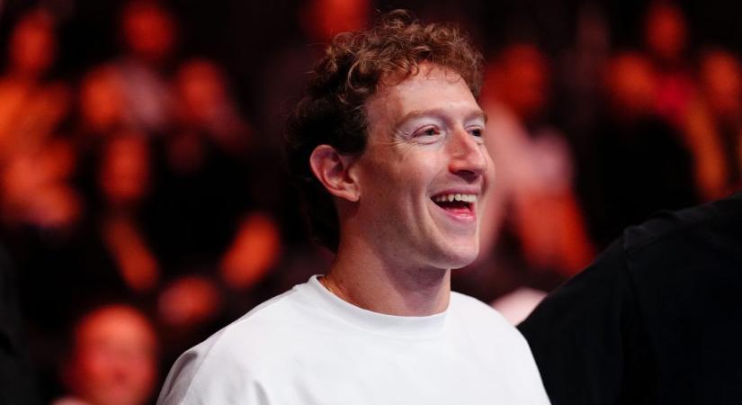 Illegális pornóletöltés miatt főhet Mark Zuckerberg feje