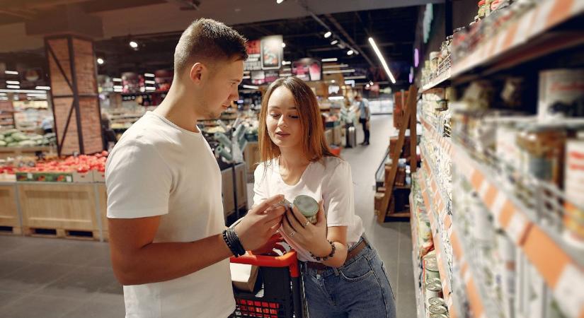 SZÉP-kártya: nagy bejelentést tett a kormány, sokakat érint a változás