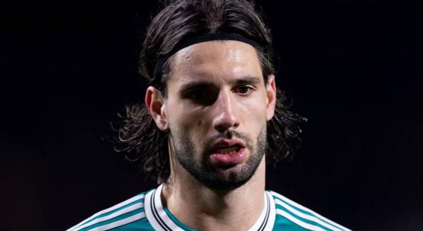 Szoboszlai Dominik halloweeni töknek öltözött kislányát meg kell zabálni: ez a nap képe