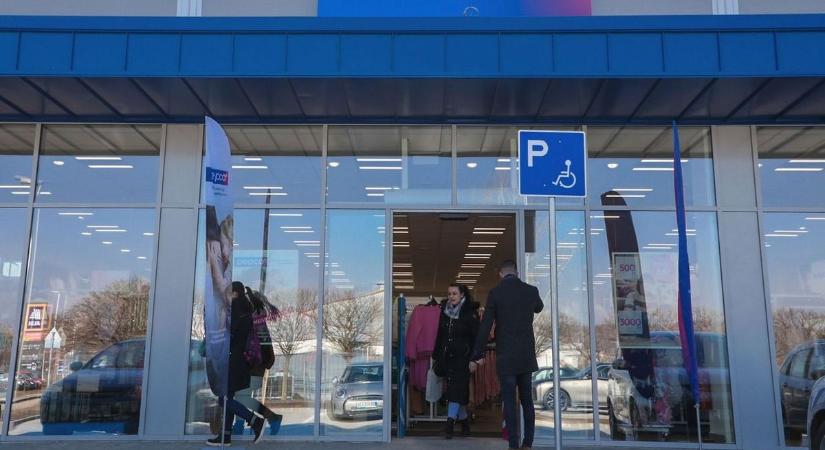 Gyerekek kedvence, szülők rémálma: veszélyes anyag miatt hívták vissza ezeket a termékeket