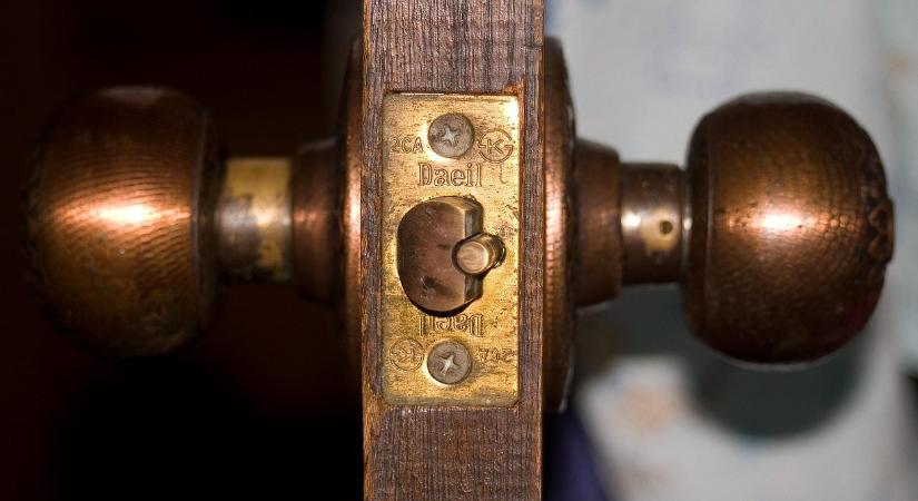 Ilyen gyakran fertőtlenítse a kilincset, ha nem akar beteg lenni