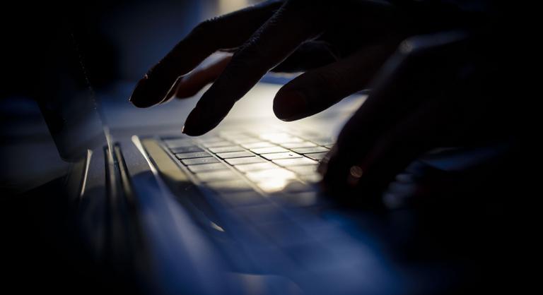 Kínai hackerek törtek be magyar uniós diplomaták gépeibe