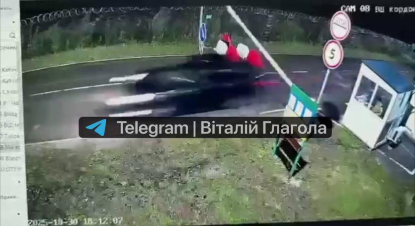 Áttörte a határsorompót, úgy menekült Magyarországra egy beregszászi ügyvéd