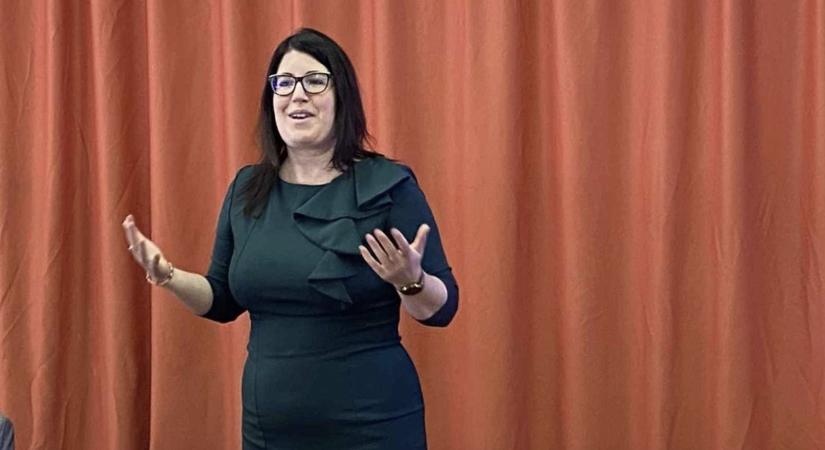 Női méhész került az elnöki székbe