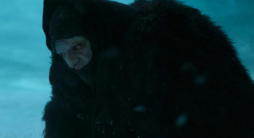 Megkapta végső, magyar feliratos előzetesét Guillermo del Toro Frankensteinje, amiben már egyáltalán nem rejtegetik a szörnyet