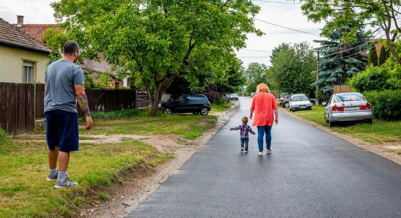 Kulcskérdés, hogy pusztán a bejelentett béremelés megnövelheti-e a nevelőszülők számát