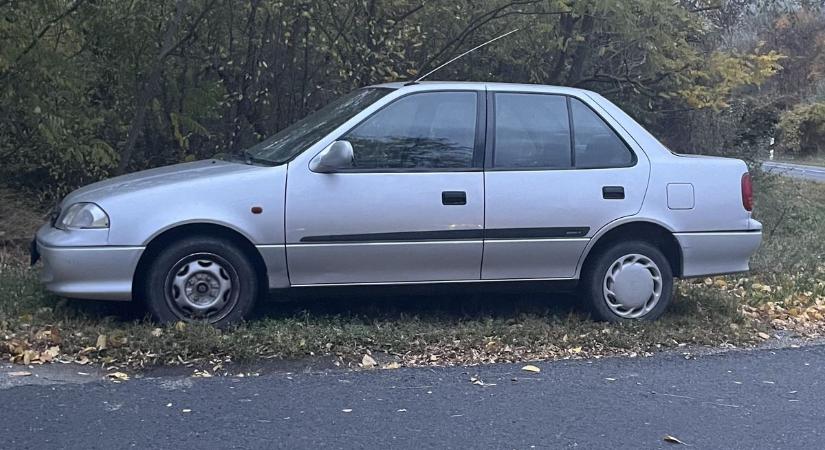 Nem hiányzik senkinek? – friss műszaki vizsgás Suzuki vesztegel Agárd határában