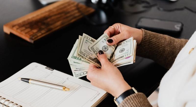 Húszmilliárd dolláros bevétel 2025-ben: mérföldkő a digitális ökoszisztémák számára