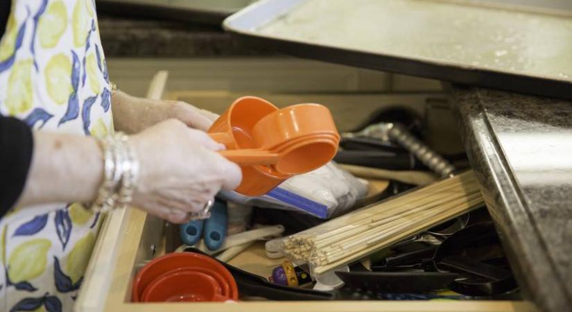 Mérgező konyhai eszközöket hívnak vissza - Formaldehid oldódik ki belőlük, tilos használni őket