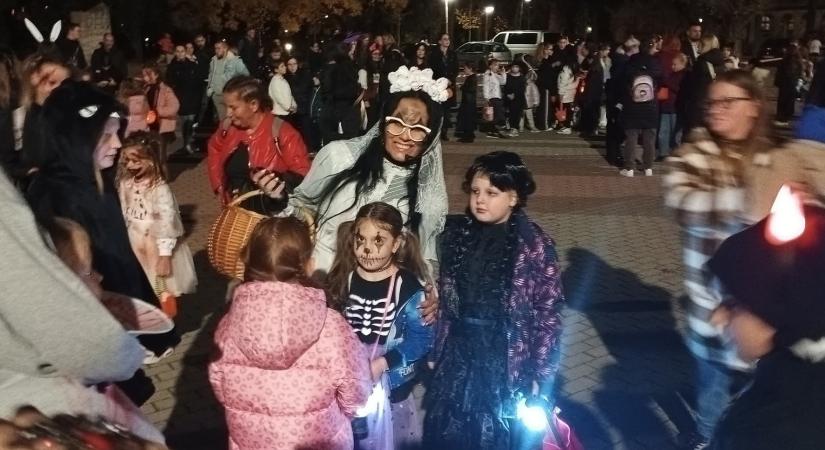 Félelmetesen jó hangulatú Halloween-partyt rendezett a Crazy Dance TSE