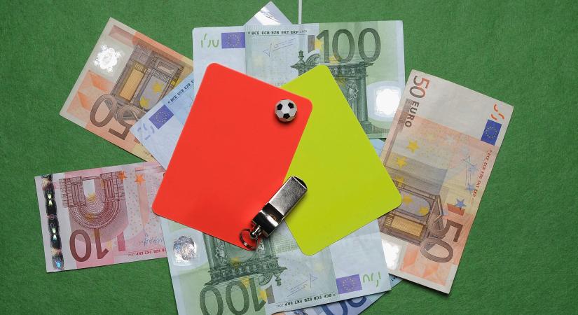 Dübörög a botrány: több mint száz játékvezetőt függesztettek fel a fogadási csalás miatt