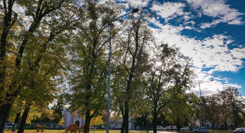 Ilyen idő várható Mindenszentekre és Halottak napjára Somogy megyében – A holnapi időjárás tartogat meglepetést?