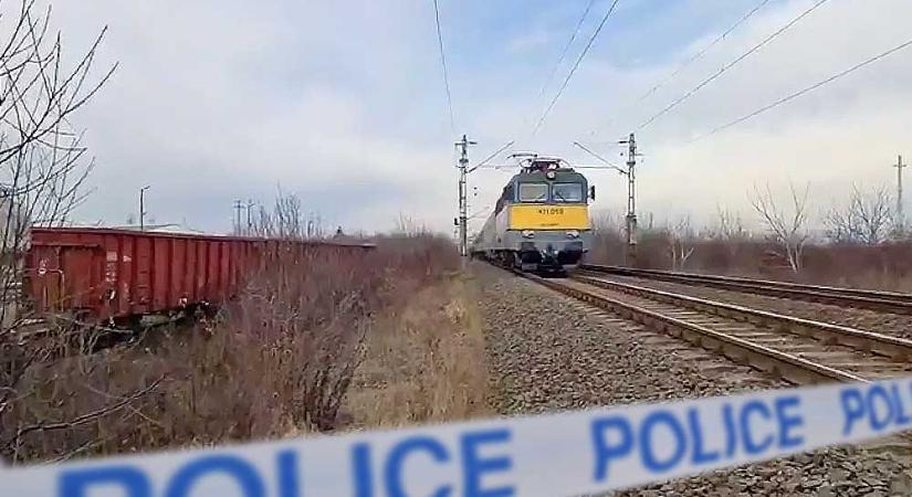 Balhé a Nyíregyháza-Budapest vonaton: összeverekedett több részeg férfi, az intézkedő rendőrt lerángatták a szerelvényről