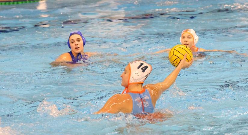 Szép volt csajok és vastaps (videóval)