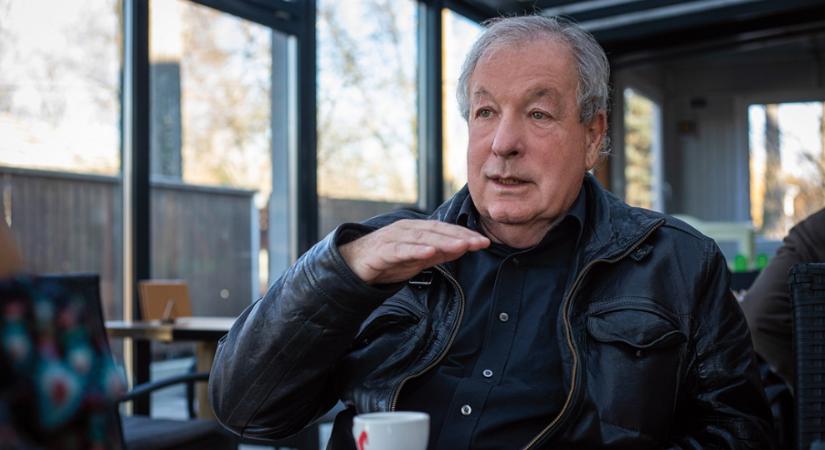 “Gyerekek szexuális életét veszélyeztetem” – elképesztő indokkal tiltották le Vámos Miklós közösségi oldalait