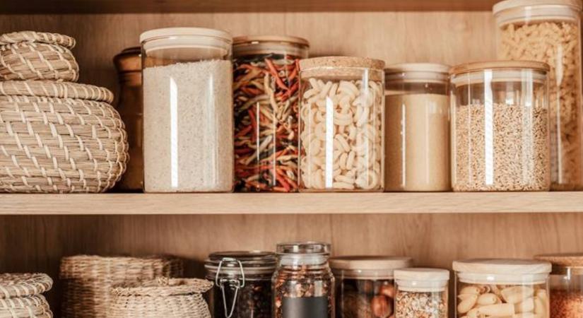 Bosszantó betolakodók a kamrában: így szabadulhatsz meg a lisztbogaraktól és molyoktól