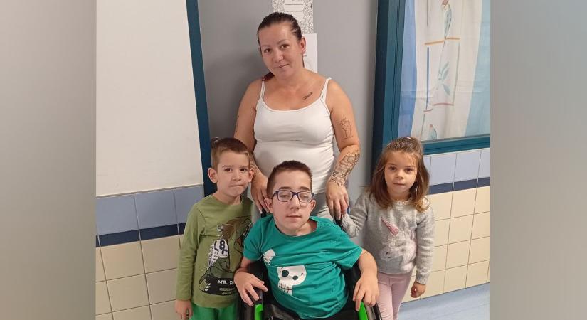 Klímás fűtésre gyűjt a félegyházi édesanya, hogy beteg kisfia biztonságban aludhasson