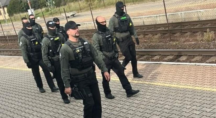 Jogi lépéseket tesznek az osztrák-magyar határon történtek miatt, Szoboszlait lebuktatták