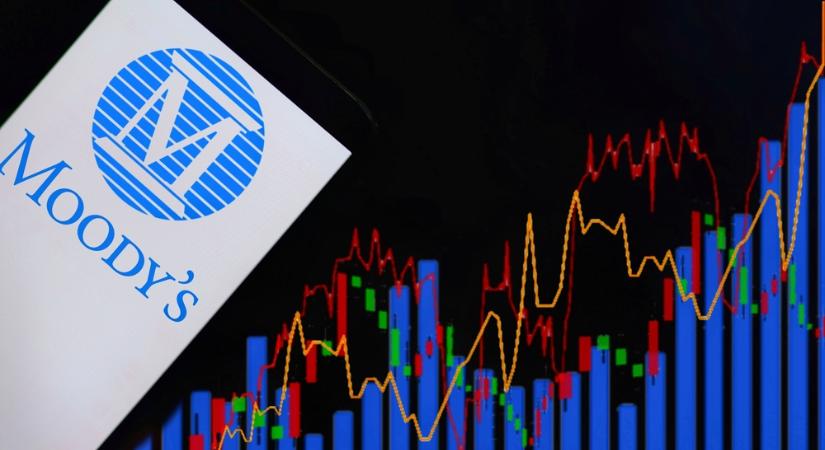 A Fitch Ratings és az S&P Global Ratings után a Moody's Ratings is leminősítette Franciaországot