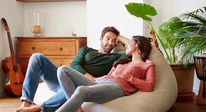 Kutatás bizonyítja: ettől az egyszerű kérdéstől erősebb lesz a párkapcsolat