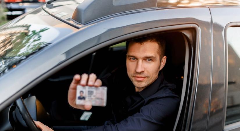 Jön az EU-s jogosítványreform: digitális engedély, szigorúbb vizsgák és új korhatár
