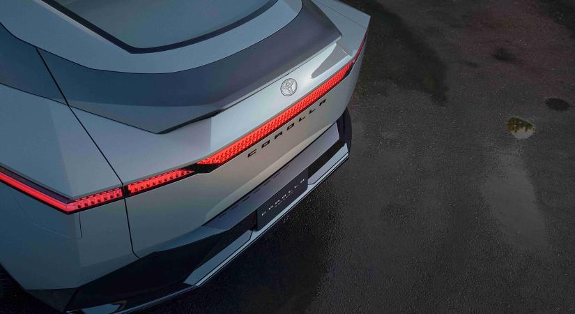 Vége az unalomnak, nagyon más lesz a következő Toyota Corolla