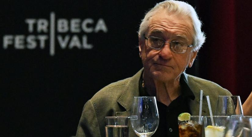 Öt embert tartóztattak le Robert De Niro unokájának halála ügyében