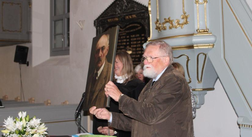 A reformáció fényében ünnepelt a komáromszentpéteri gyülekezet