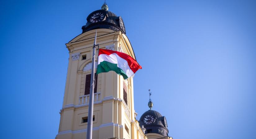 Városszerte megemlékezéseket és koszorúzásokat tart Debrecen 1956 tiszteletére