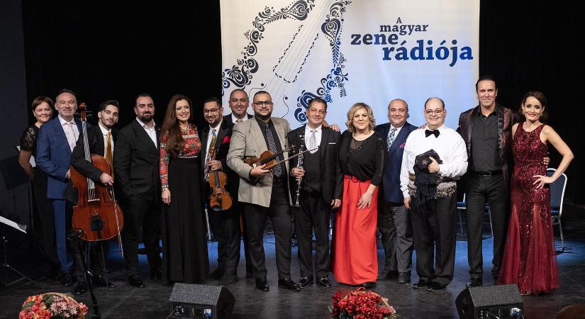 Szoros versenyből hirdette ki az Év magyarnótáját 2025-ben – itt a 30-as lista