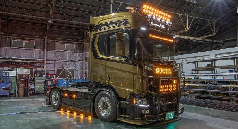 Sportautó ihlette ezt a nyerges vontatót