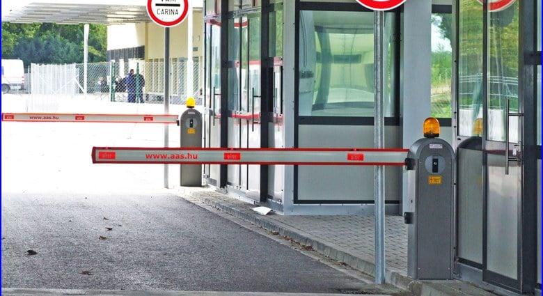 Autóval törte át a határt Magyarország felé egy mozgósítás elől menekülő ukrán