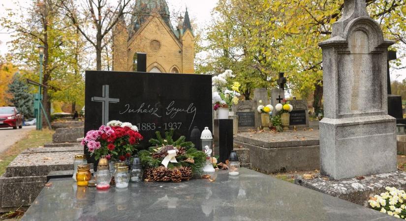 Miért novemberben emlékezünk elhunyt szeretteinkre? Régi hagyományok nyomában