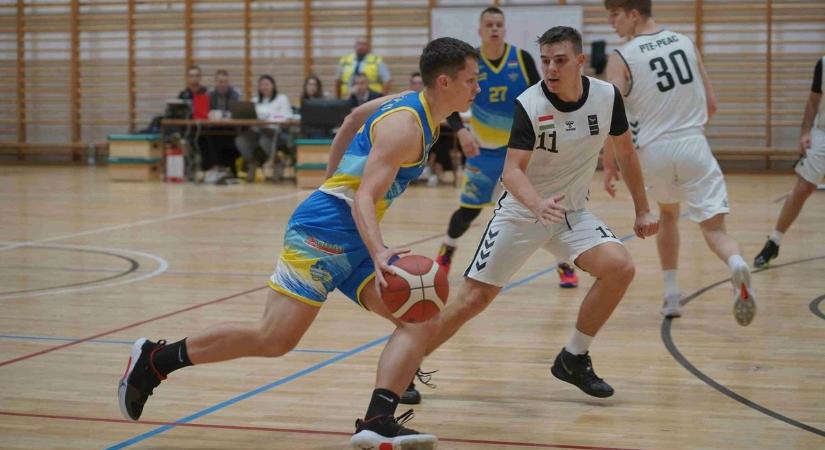 Sokba került a kezdés a vásárhelyieknek Pécsett