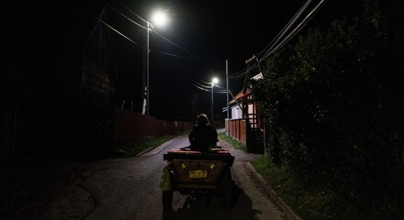 Szekérrel ütközött egy autó a romániai Alsószőcön, egy csecsemő meghalt