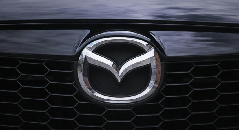 Közel két évtized után lecseréli logóját a Mazda