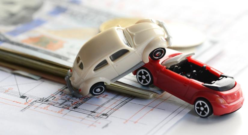 Spórolhatnának, mégsem lépnek a magyar autósok