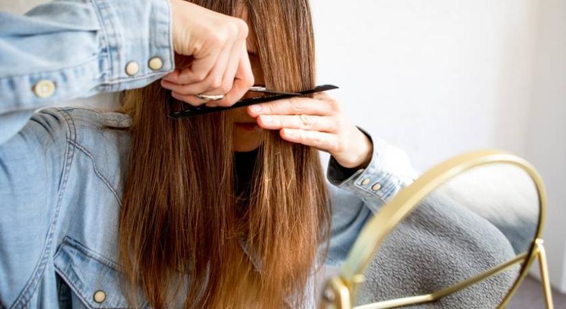 TikTok-trend alapján vágott magának frufrut: borzalmas lett a végeredmény