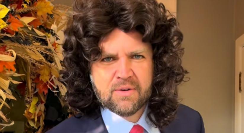 J. D. Vance parókát húzott és saját mémjét parodizálta halloweenkor