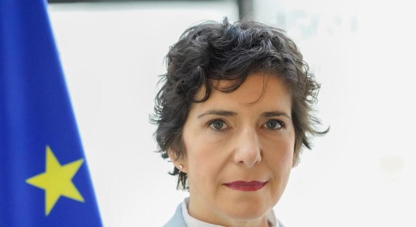 Azzal vádolja Dobrev Klára a kormányt, hogy a Kreml érdekében kémkedett