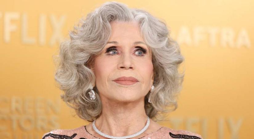 Jane Fonda kedvenc frizurája most a legdivatosabb fazon: visszatér a nőies tépett shag