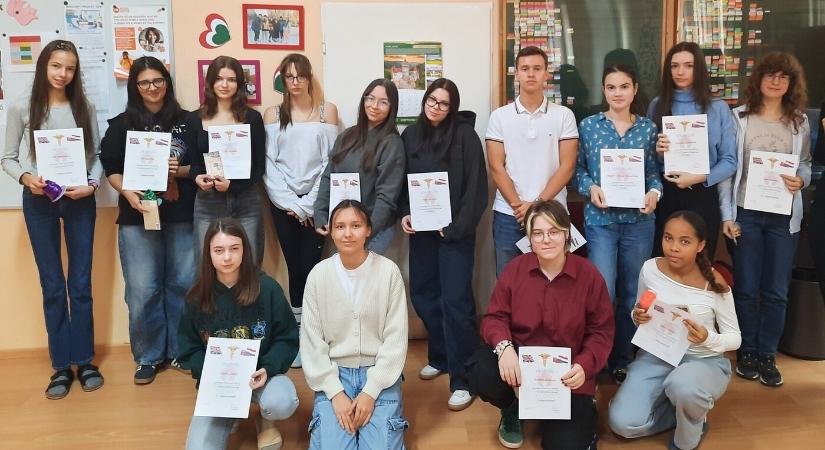 Hermész nyomában – fordítói verseny a Duna utcán