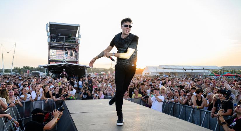 Kábítószer-birtoklás miatt eljárás indult T. Danny és barátnője ellen