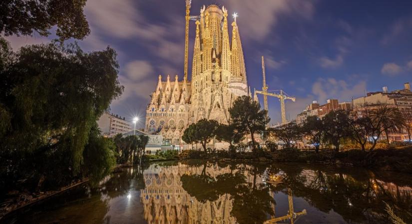 A téli utazások egyik kedvenc helyszíne – újabb mérföldkő a Sagrada Família bazilika történetében