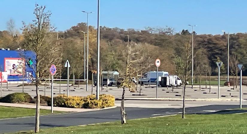 Megdöbbentő videó látott napvilágot a sárvári Tescos betörésről