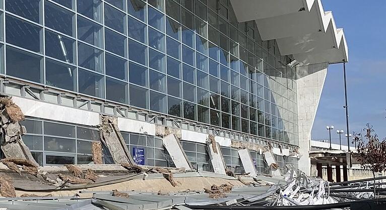 Nem engedték be Szerbiába az újvidéki tüntetésre tartó magyar diákokat